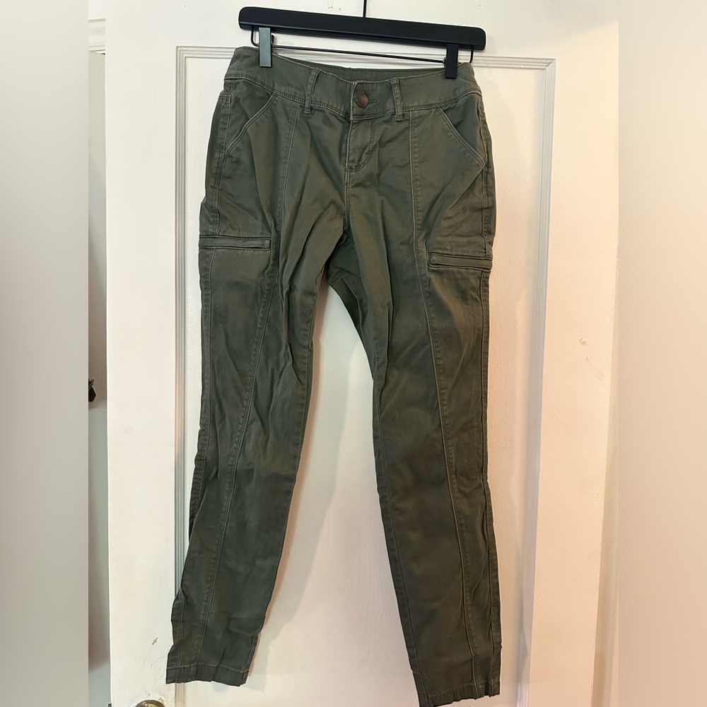 Green Cargo Pants